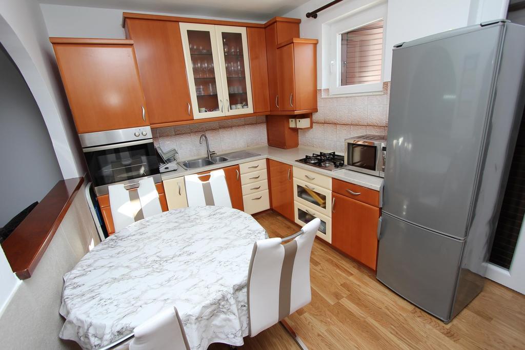 Apartment Ilinovic *